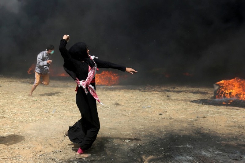مسيرة نسوية في غزة دعما للأسرى في سجون الاحتلال
